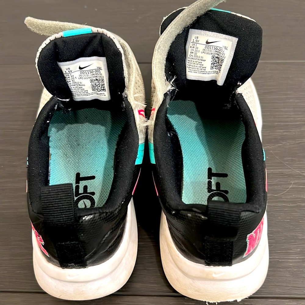 Nike Star Runner 3 Shoes - 1.5Y - Picture 5 of 8
